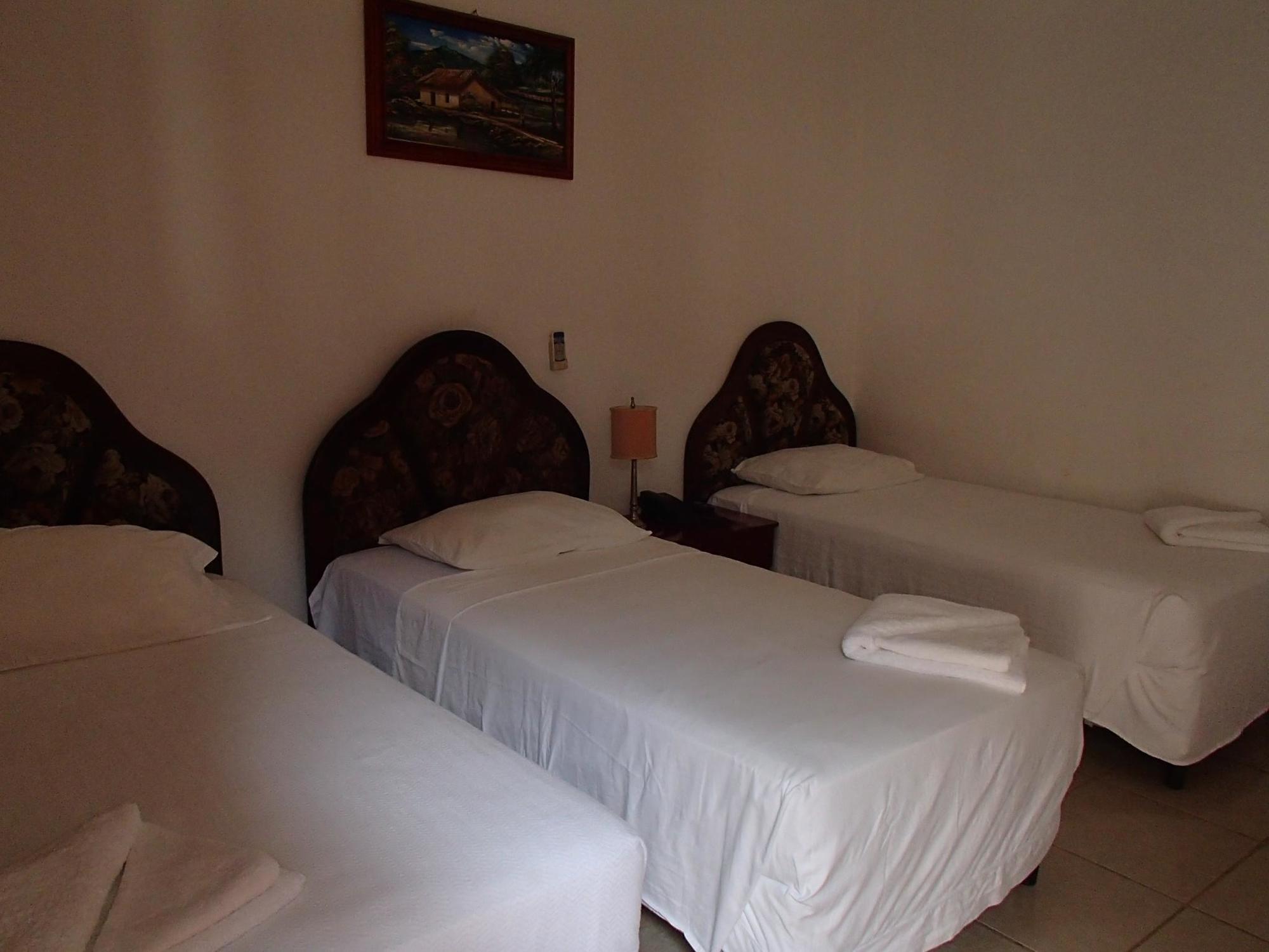 מנאגווה Hotel Brial Plaza מראה חיצוני תמונה